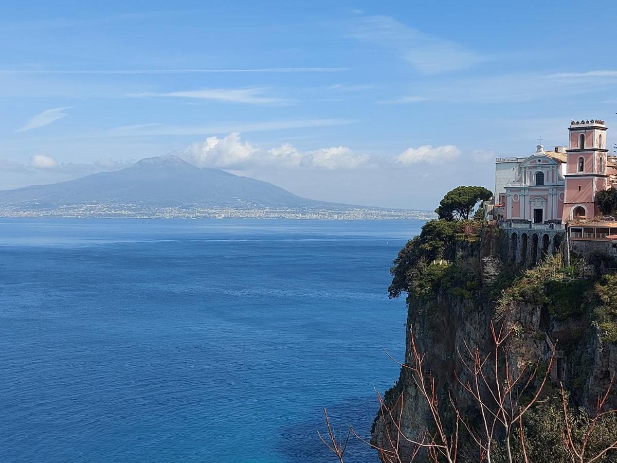 Margherita House Sorrento Vico Equense Exteriör bild